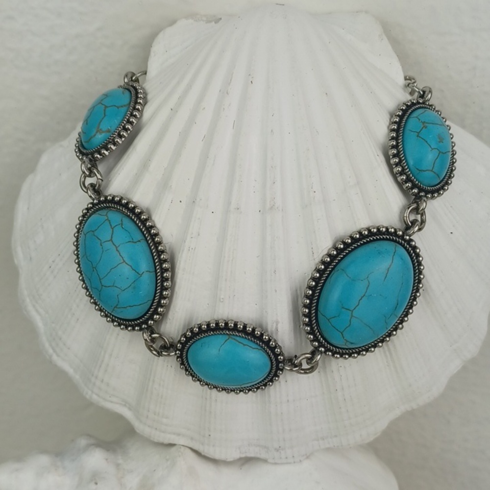 Southwest Boho Turquoise Crackle Stone Silver Link Bracelet